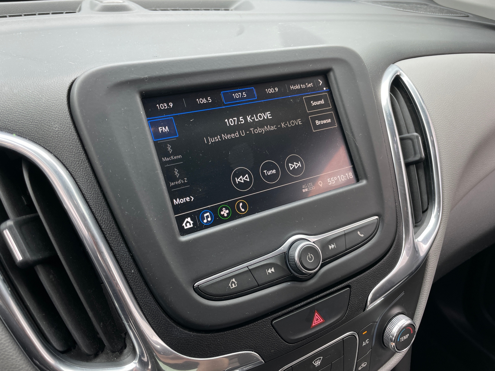 Thumbnail: 2020 Chevrolet Equinox - 4