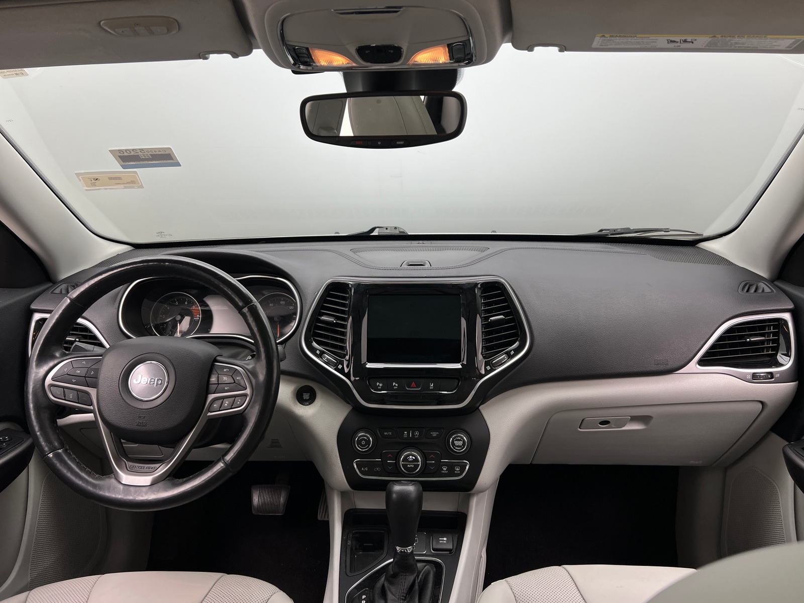 Thumbnail: 2019 Jeep Cherokee - 2