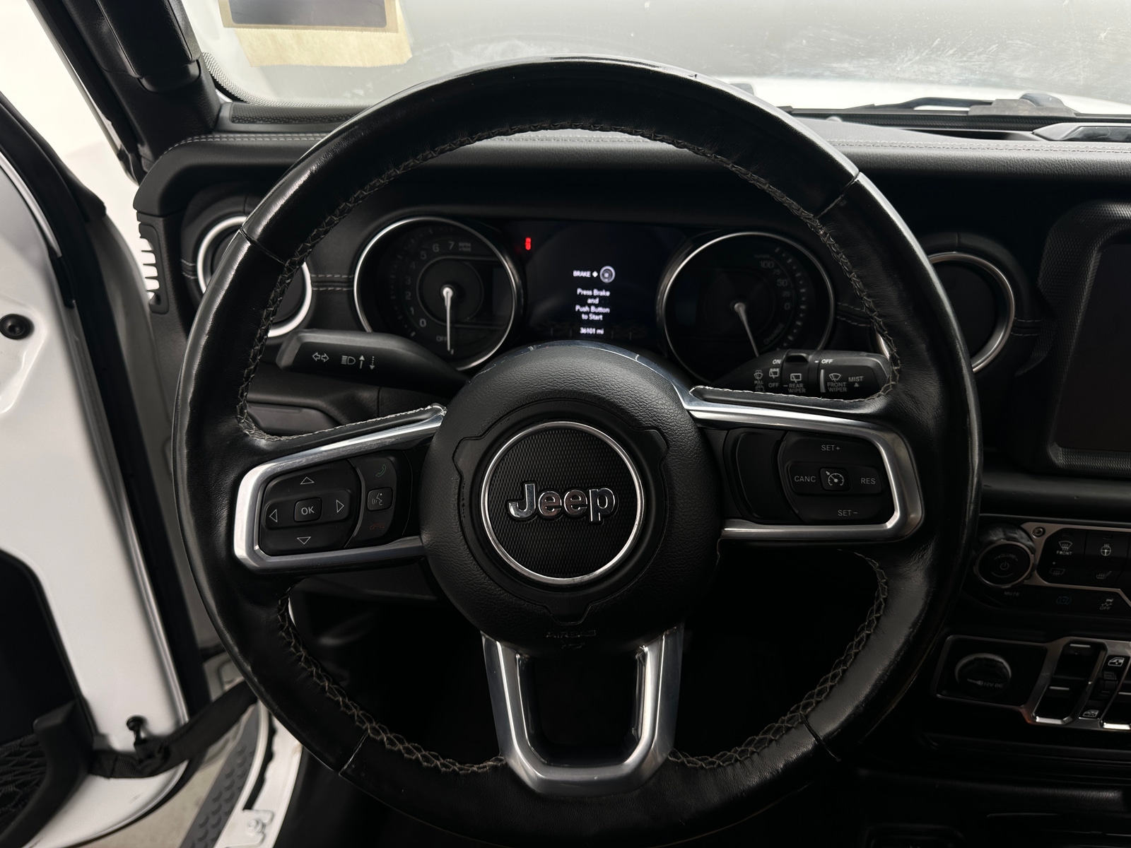 Thumbnail: 2022 Jeep Wrangler - 4