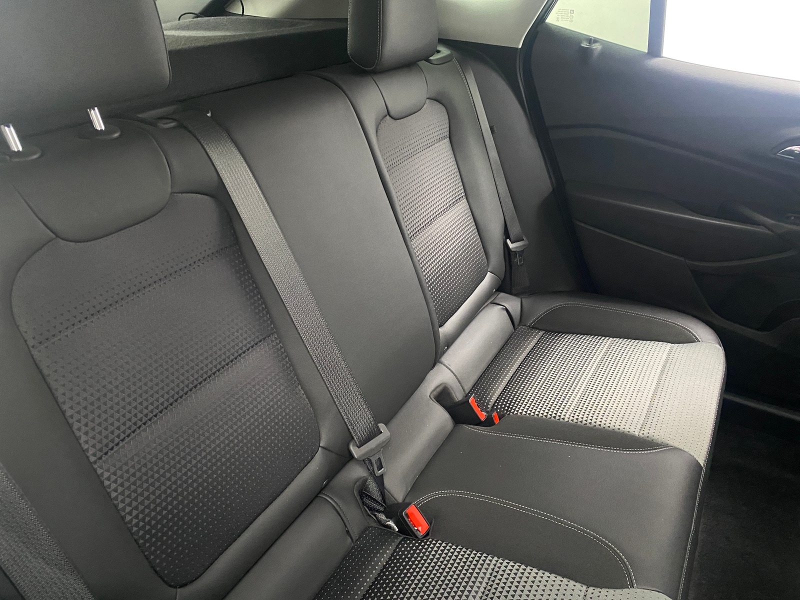 Thumbnail: 2025 Chevrolet Trax - 6