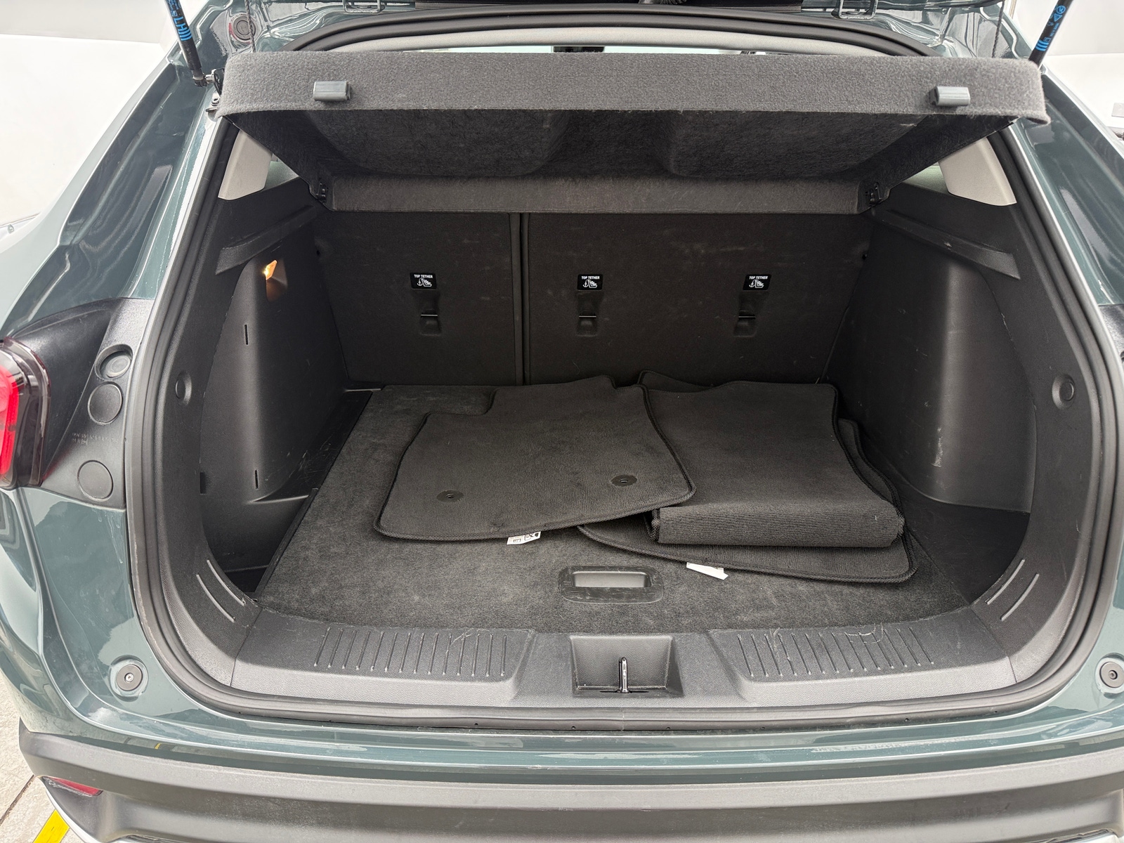 Thumbnail: 2025 Chevrolet Trax - 7