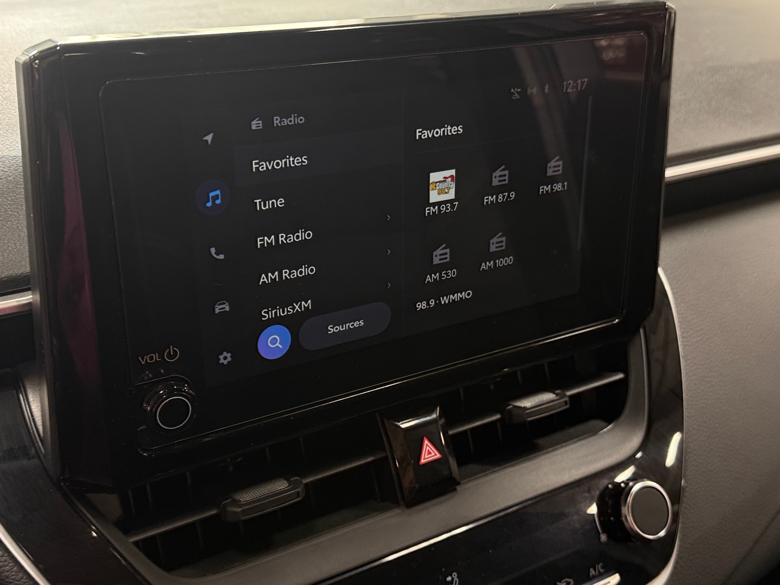 Thumbnail: 2025 Toyota Corolla - 4