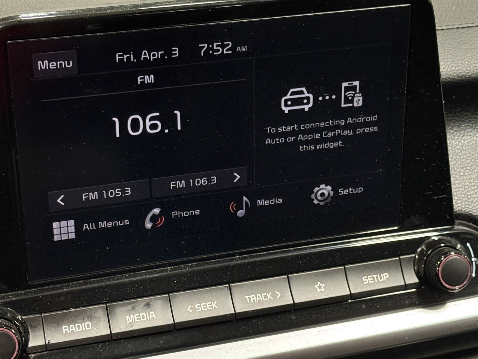 Thumbnail: 2024 Kia Forte - 4