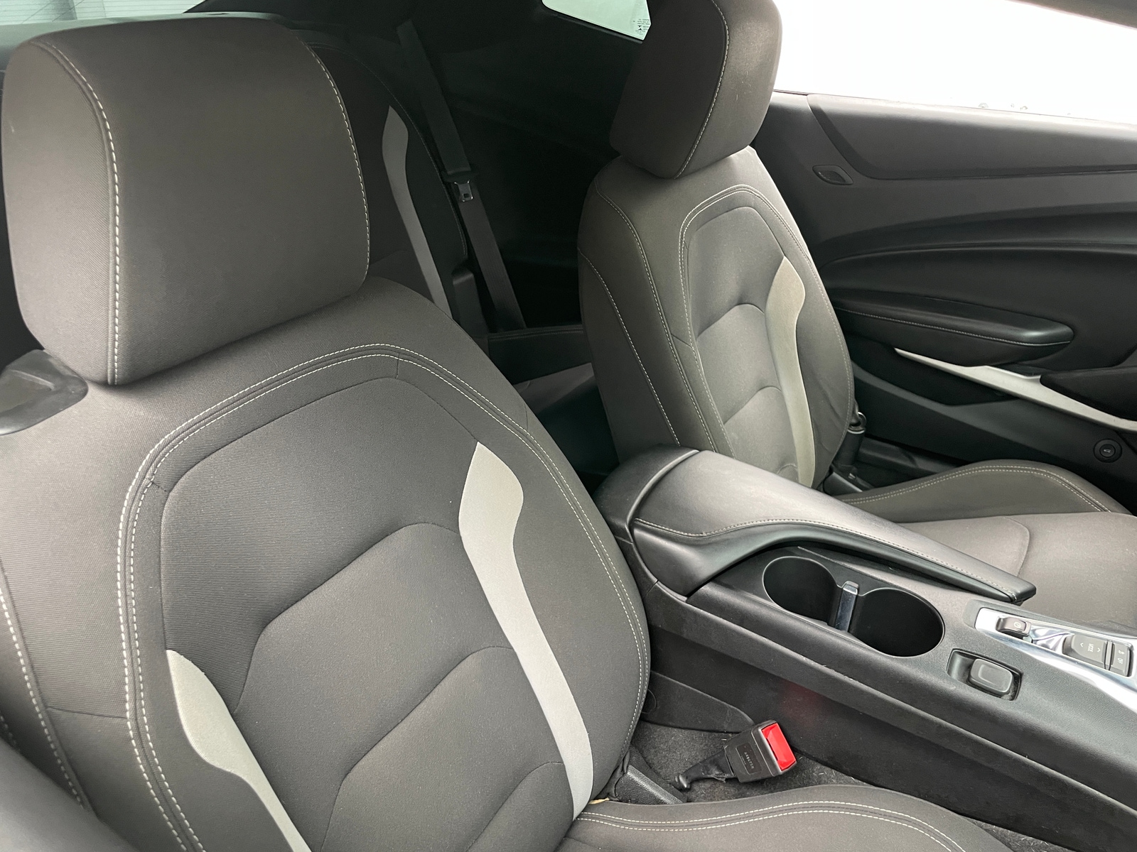 Thumbnail: 2018 Chevrolet Camaro - 2