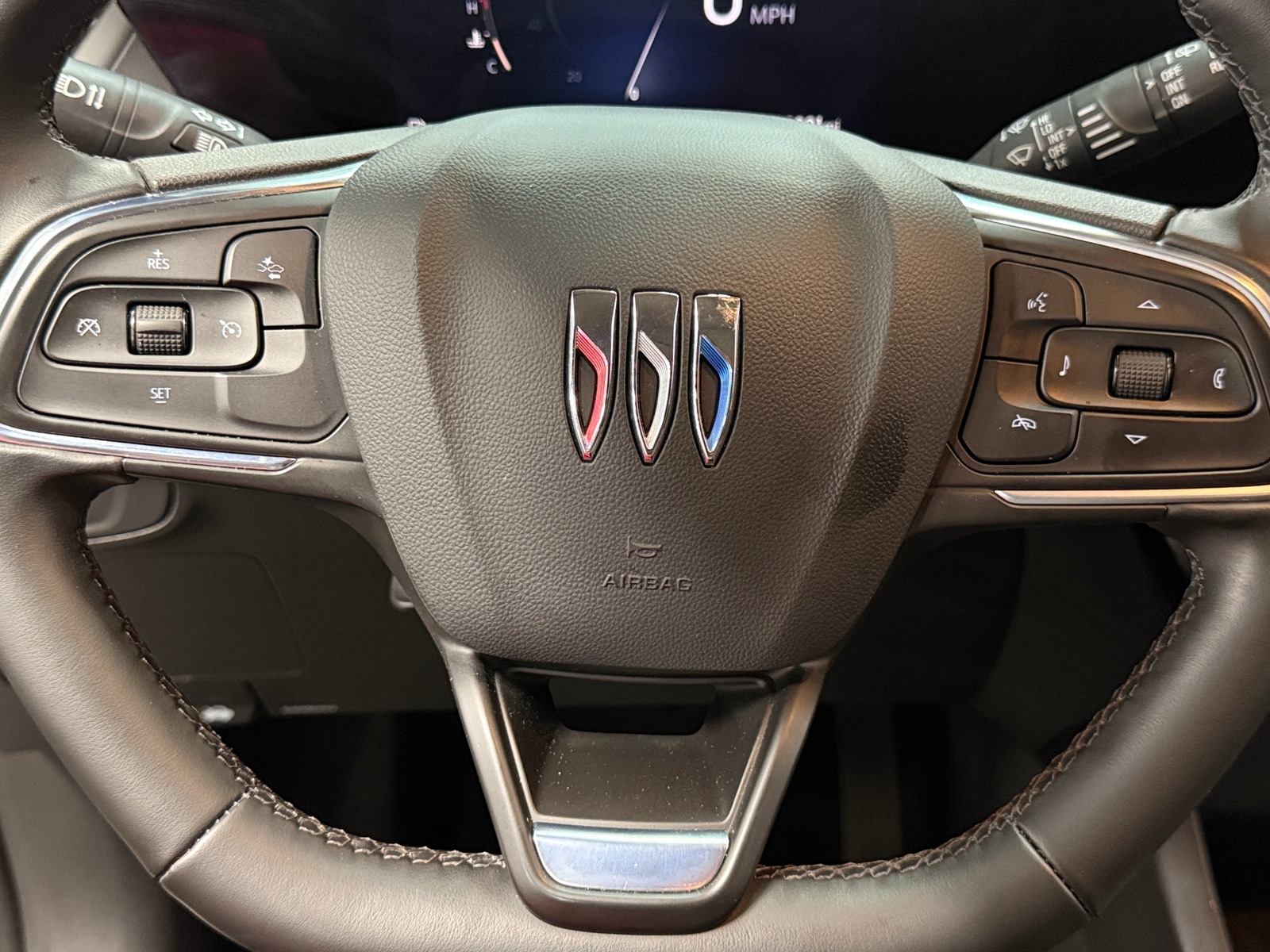 Thumbnail: 2025 Buick Encore GX - 4