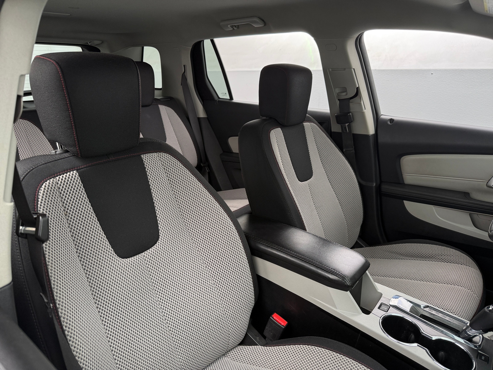 Thumbnail: 2017 GMC Terrain - 2