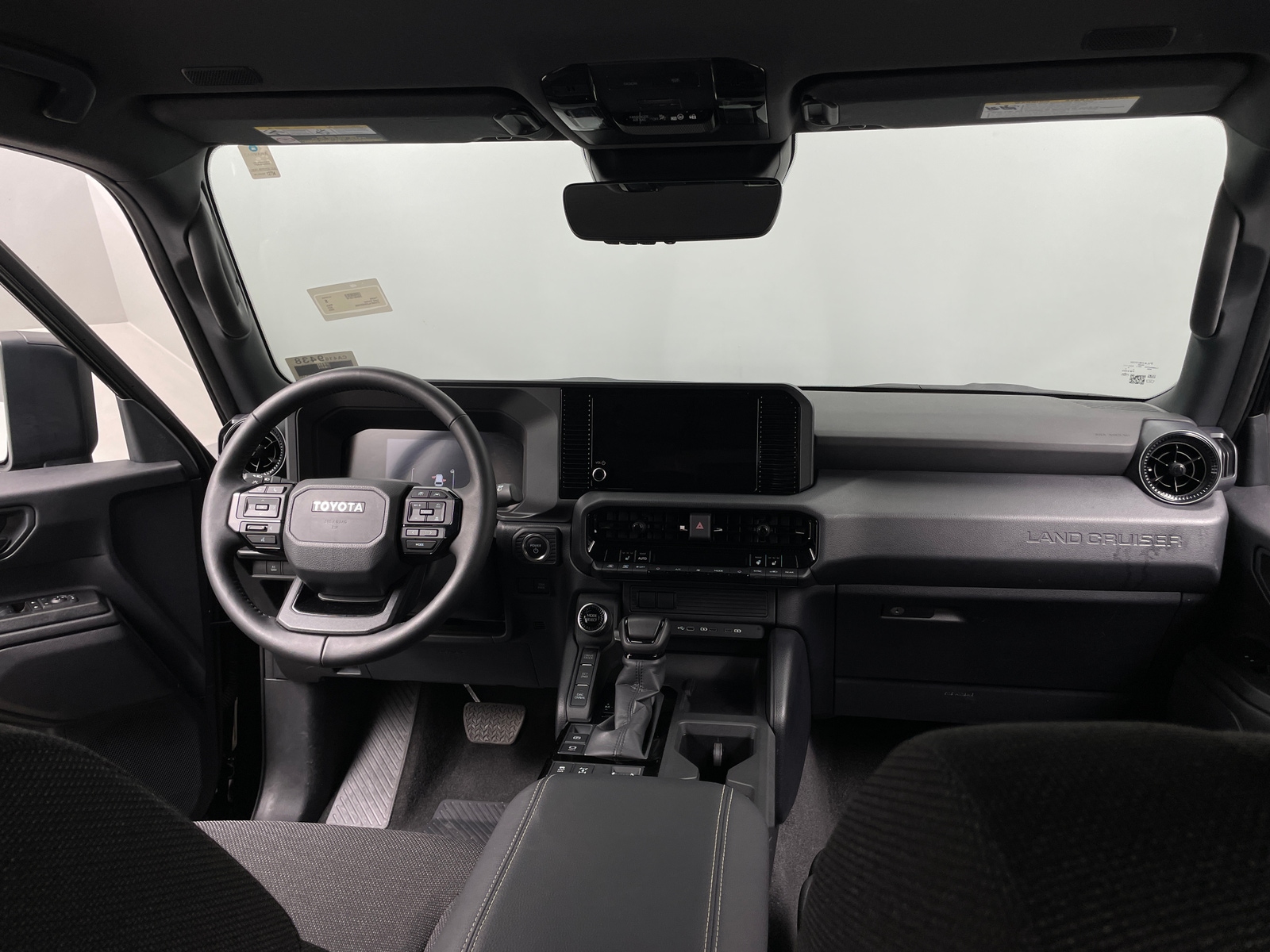 Thumbnail: 2025 Toyota Land Cruiser - 3