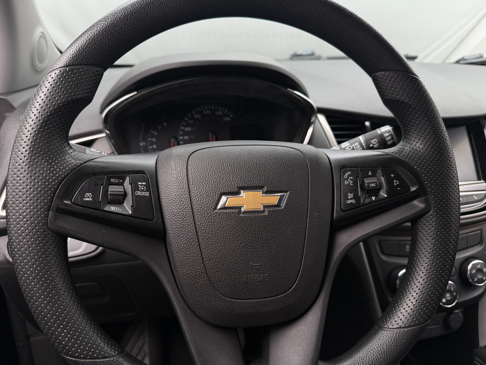 Thumbnail: 2020 Chevrolet Trax - 5