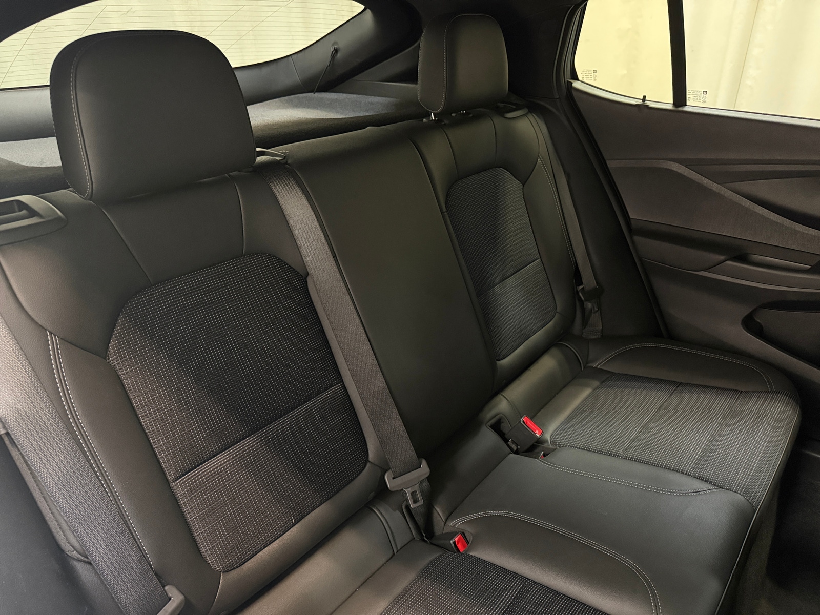 Thumbnail: 2025 Buick Envista - 6