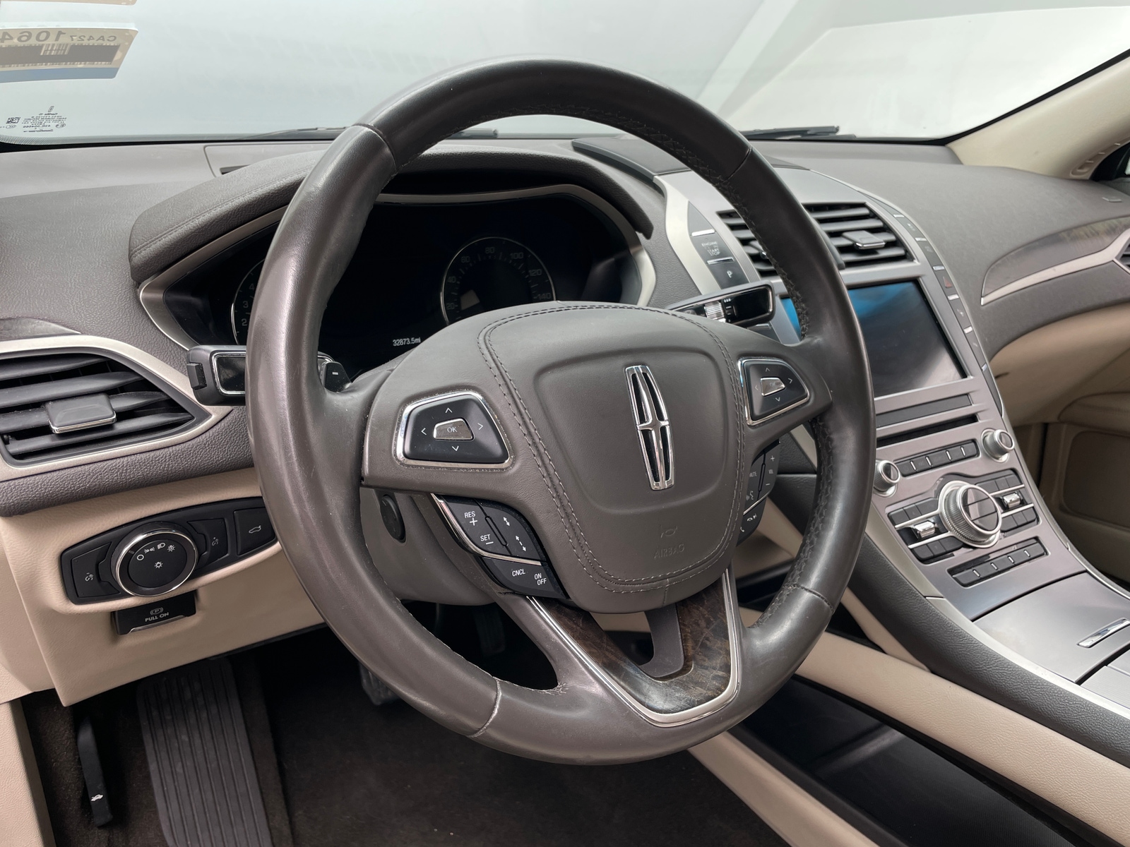Thumbnail: 2019 Lincoln MKZ - 4