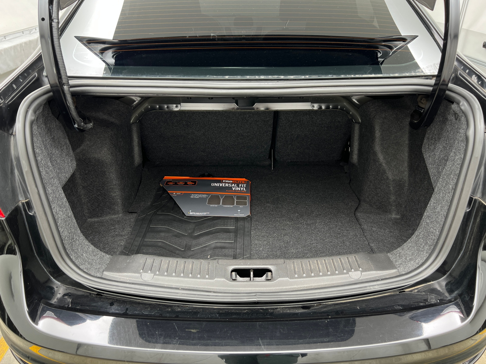 Thumbnail: 2018 Ford Fiesta - 7