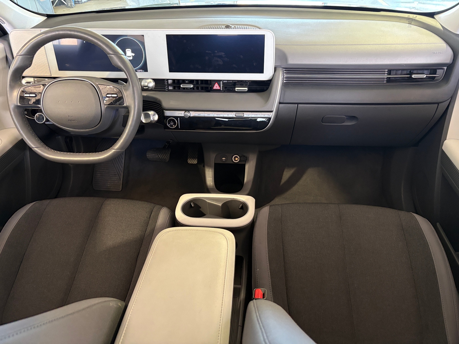 Thumbnail: 2024 Hyundai Ioniq 5 - 3