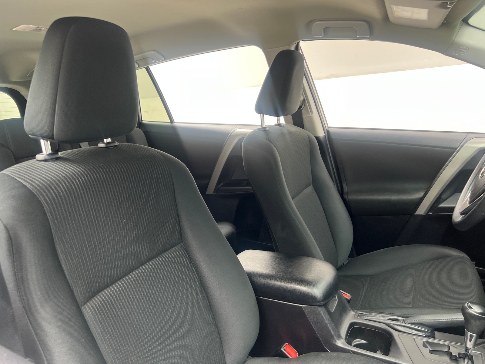 Thumbnail: 2017 Toyota RAV4 - 2