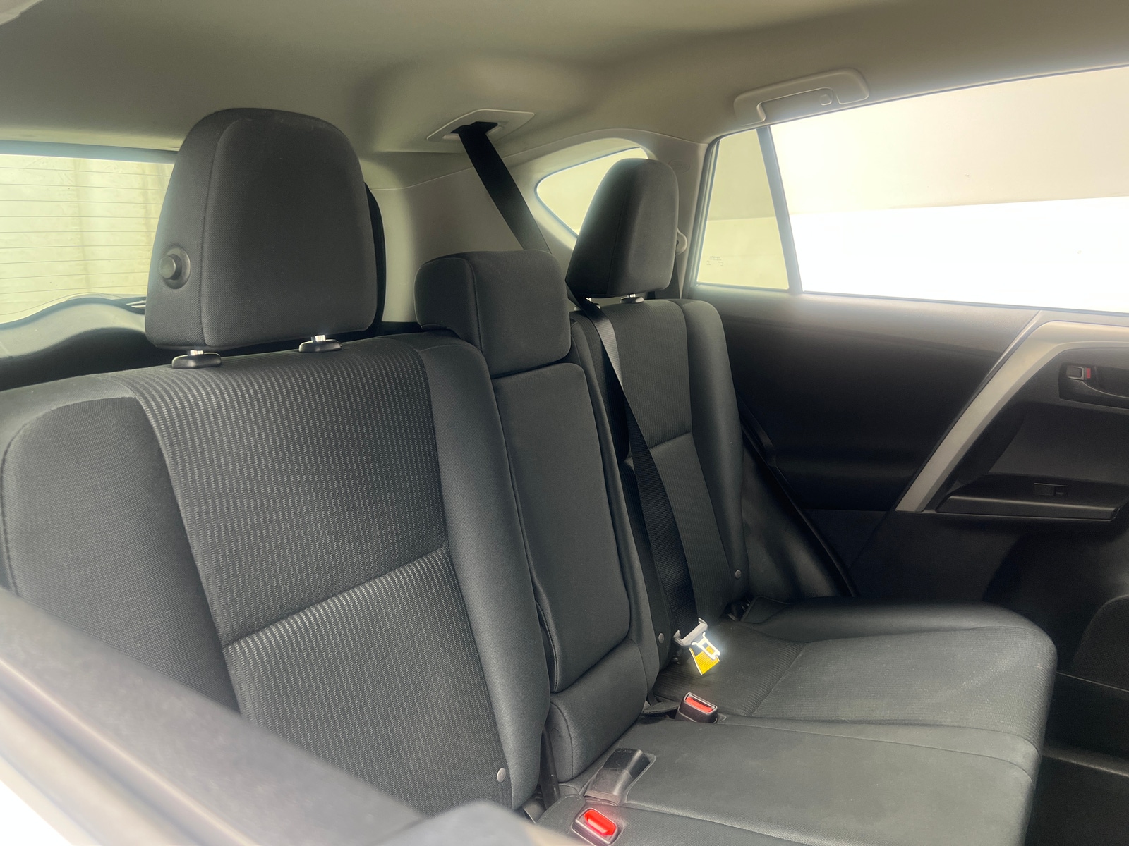 Thumbnail: 2017 Toyota RAV4 - 6