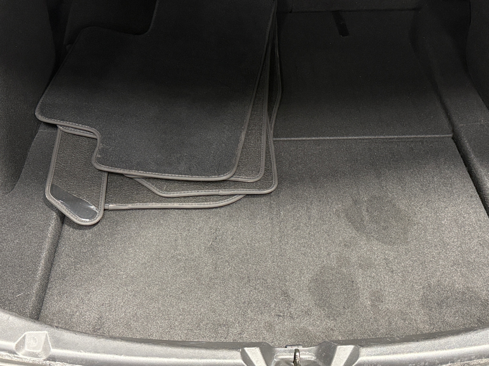 Thumbnail: 2020 Tesla Model 3 - 6