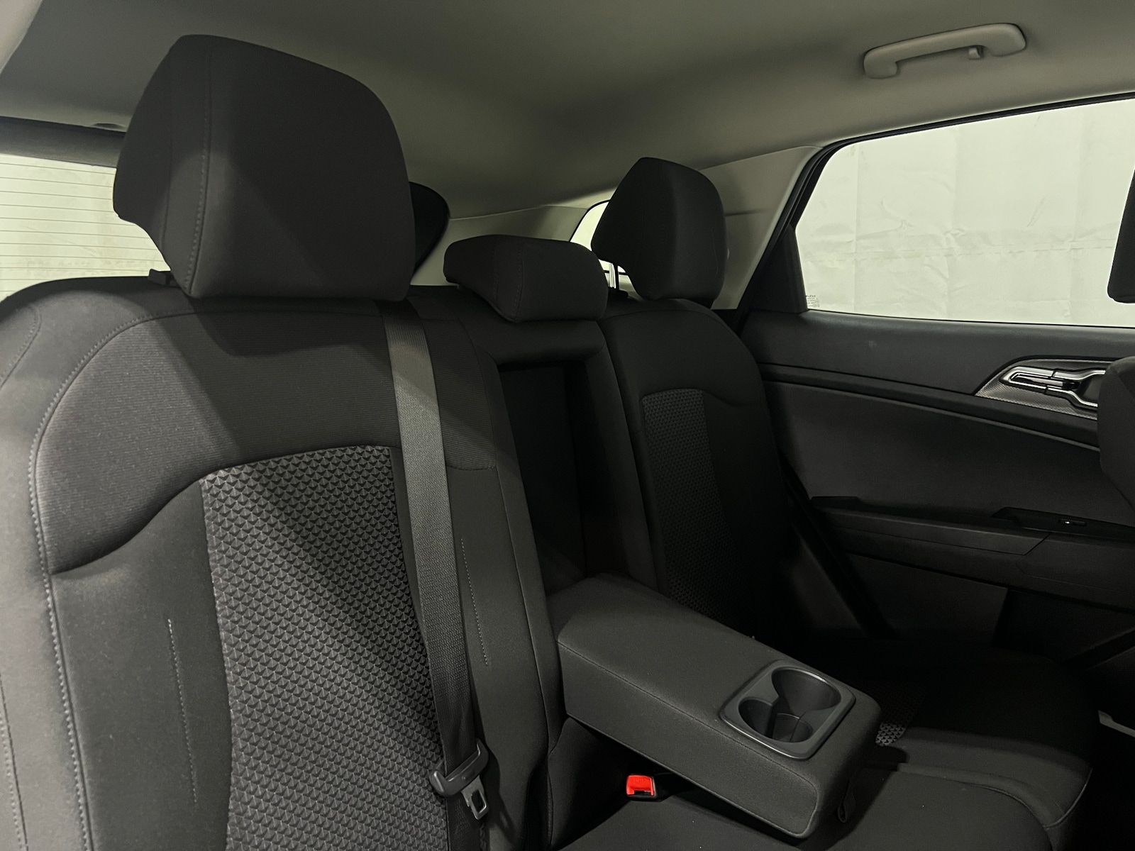 Thumbnail: 2025 Kia Sportage - 6