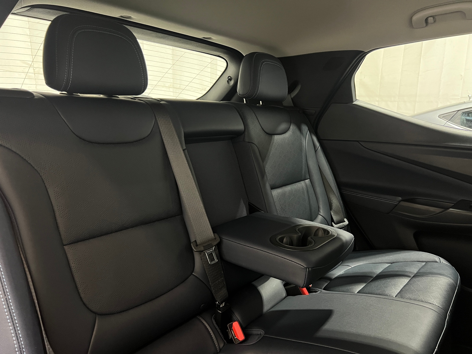 Thumbnail: 2023 Chevrolet Bolt EUV - 5