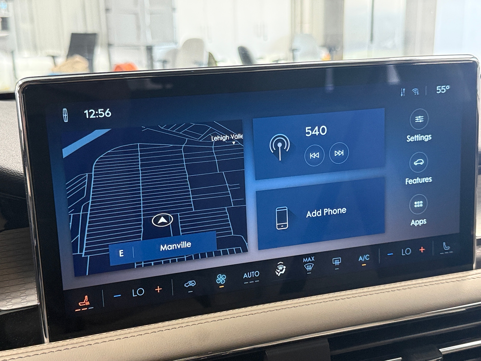 Thumbnail: 2025 Lincoln Corsair - 3