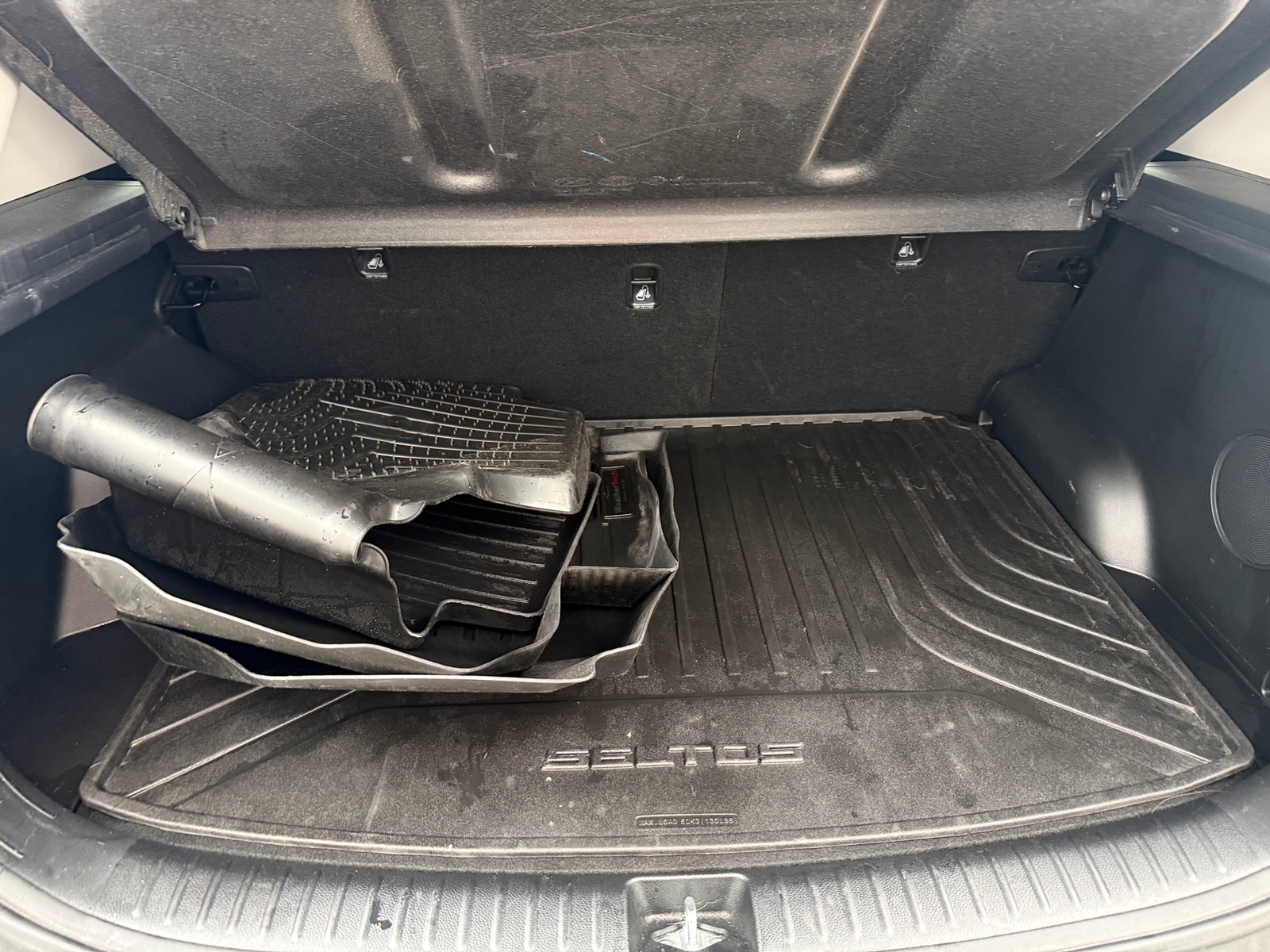 Thumbnail: 2022 Kia Seltos - 6