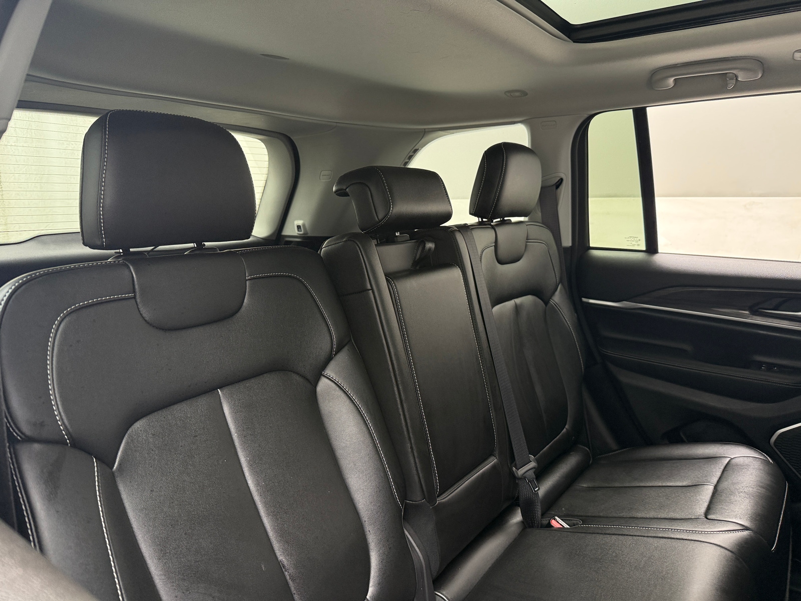 Thumbnail: 2023 Jeep Grand Cherokee - 5