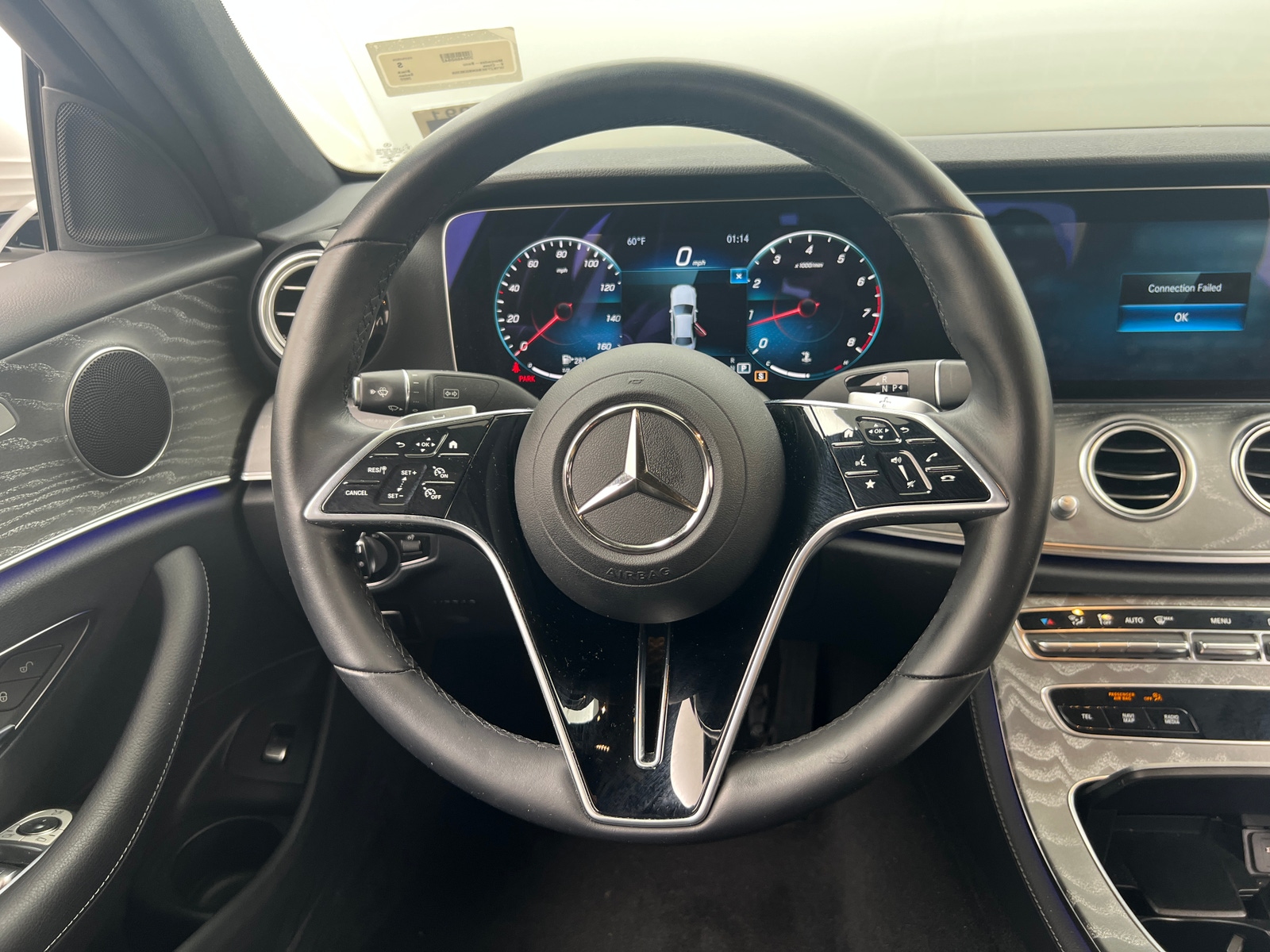 Thumbnail: 2022 Mercedes-Benz E-Class - 4