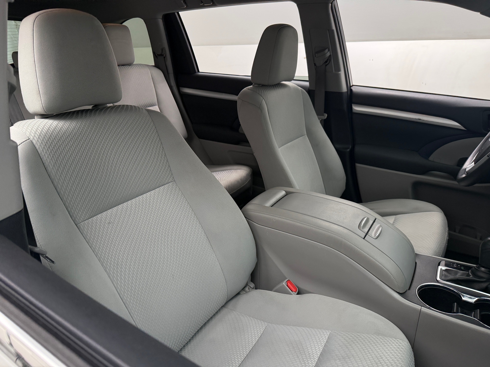 Thumbnail: 2019 Toyota Highlander - 2