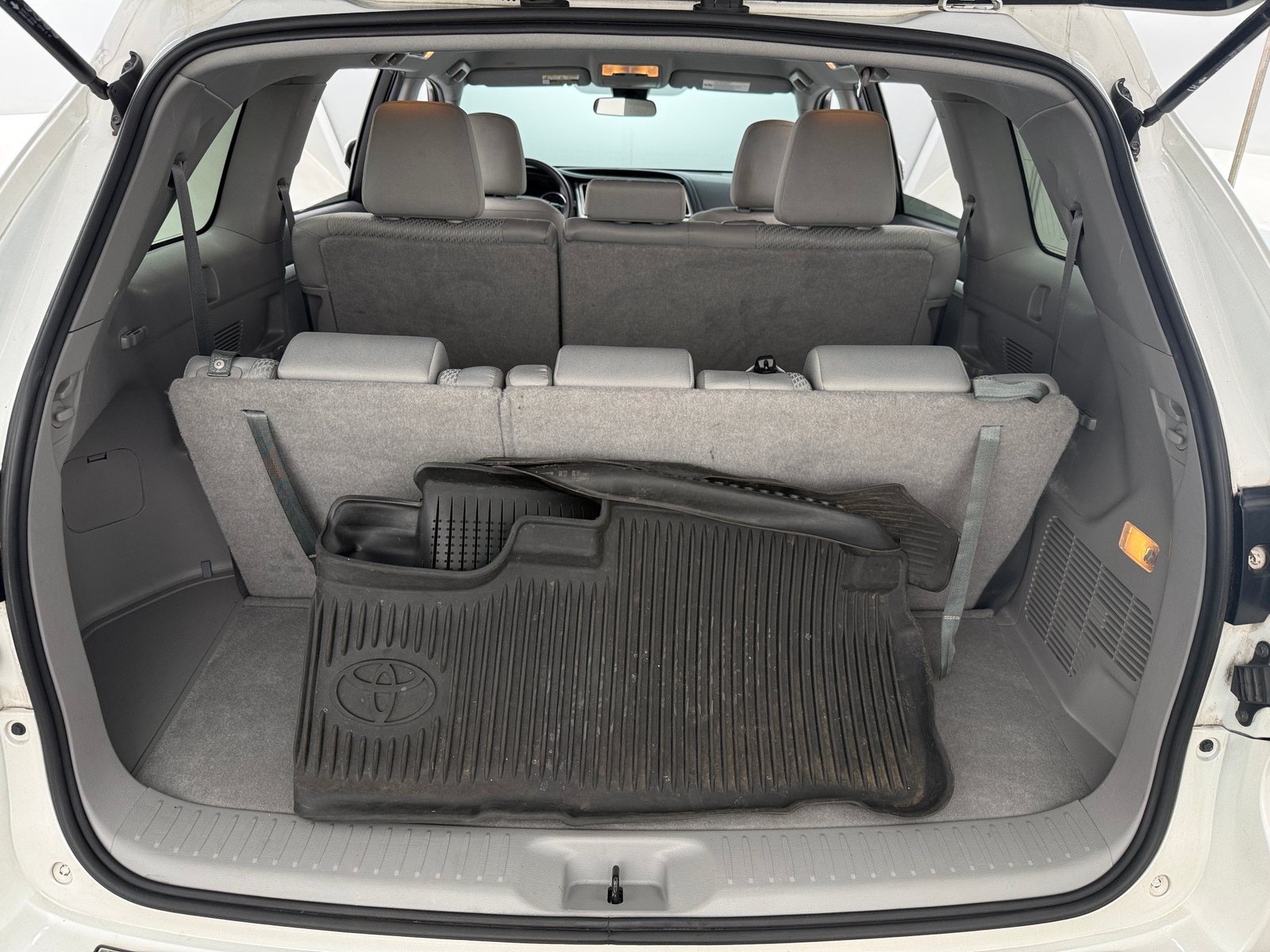 Thumbnail: 2019 Toyota Highlander - 7