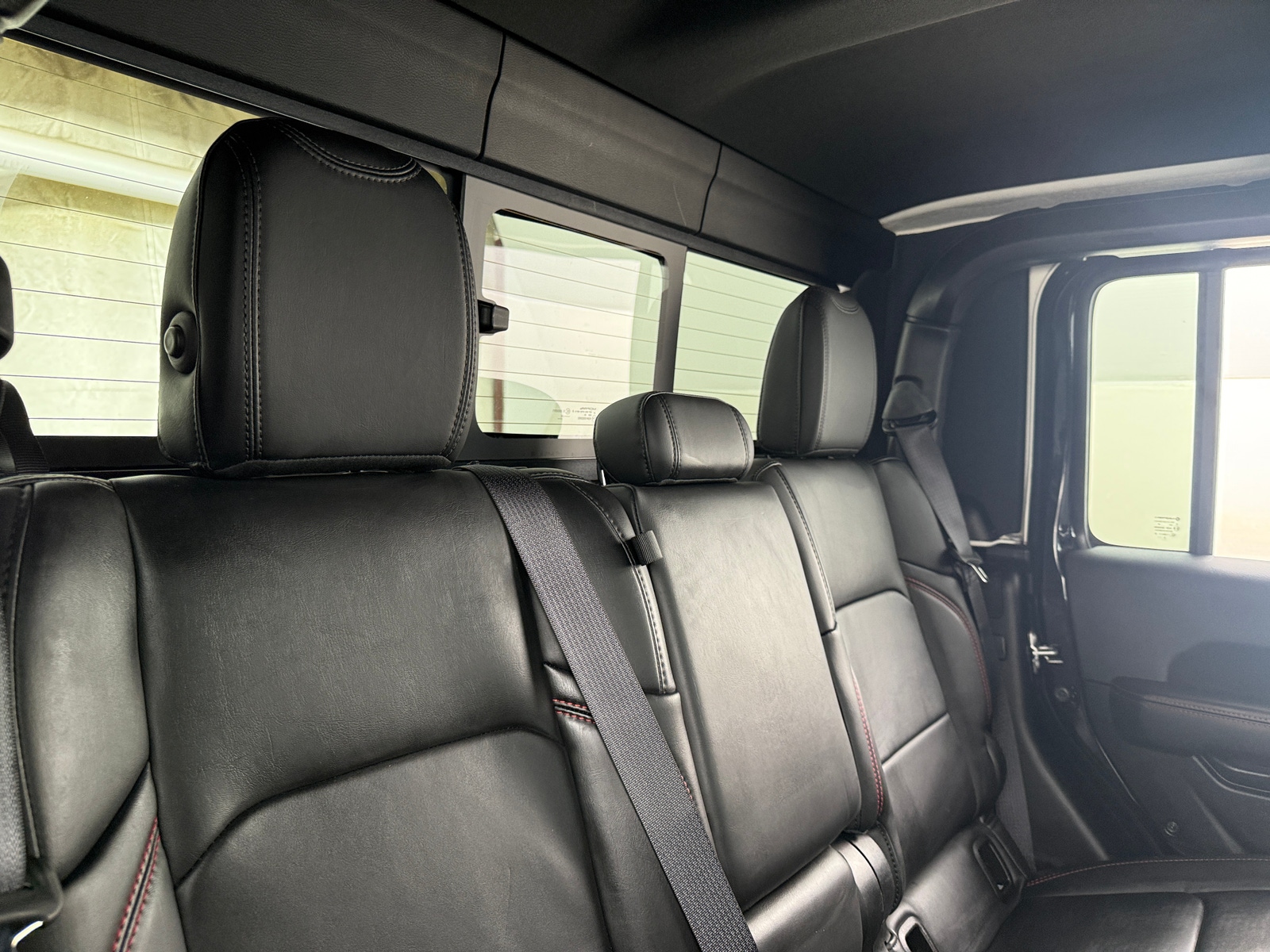 Thumbnail: 2025 Jeep Gladiator - 5