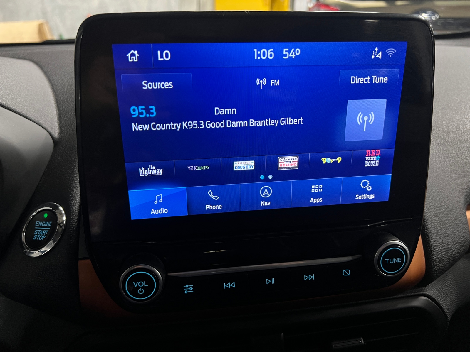 Thumbnail: 2021 Ford EcoSport - 4