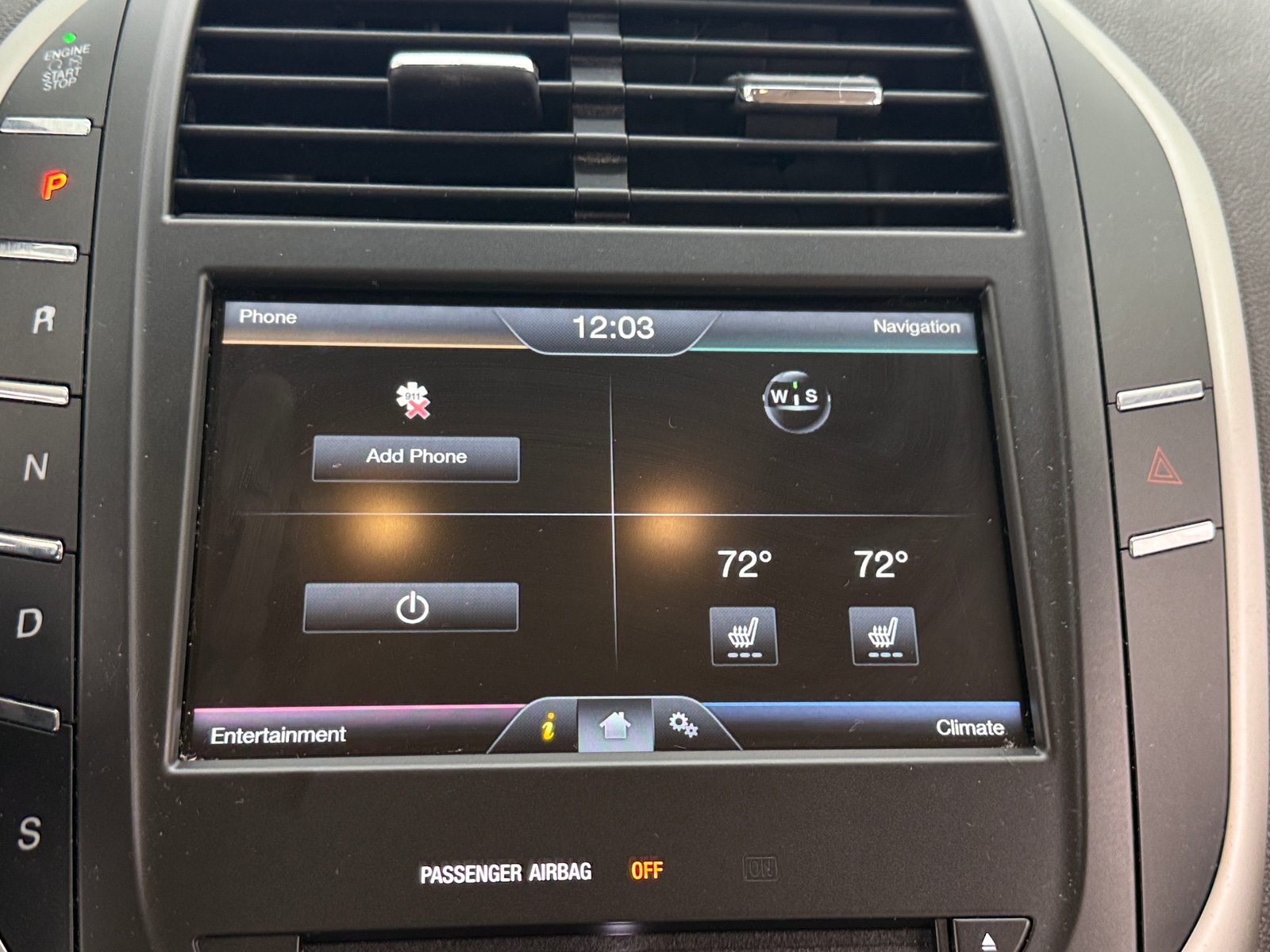 Thumbnail: 2015 Lincoln MKC - 3