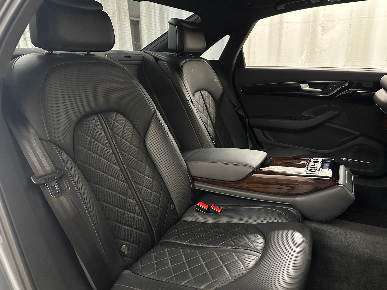 Thumbnail: 2015 Audi A8 - 5