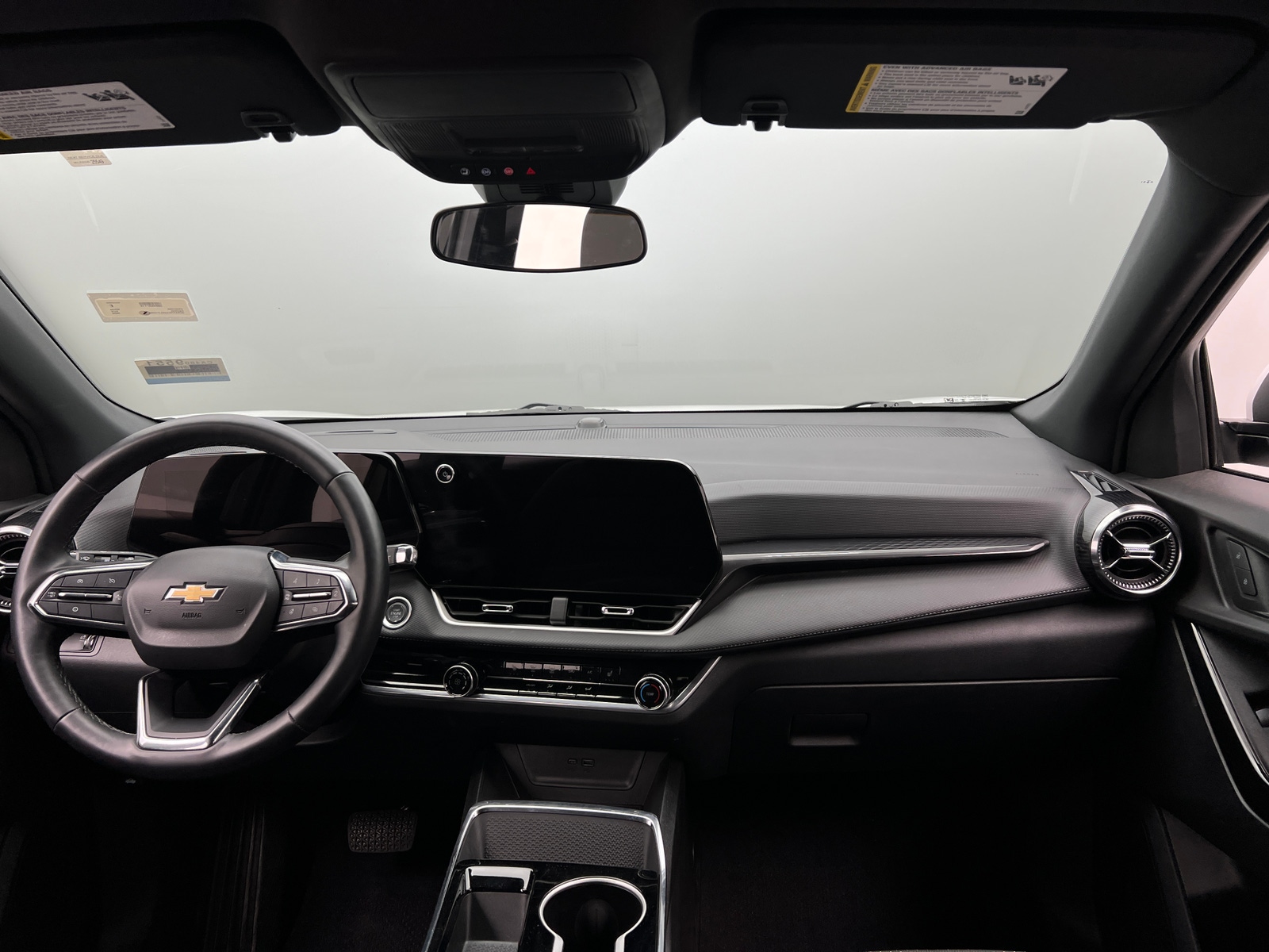 Thumbnail: 2025 Chevrolet Equinox - 3