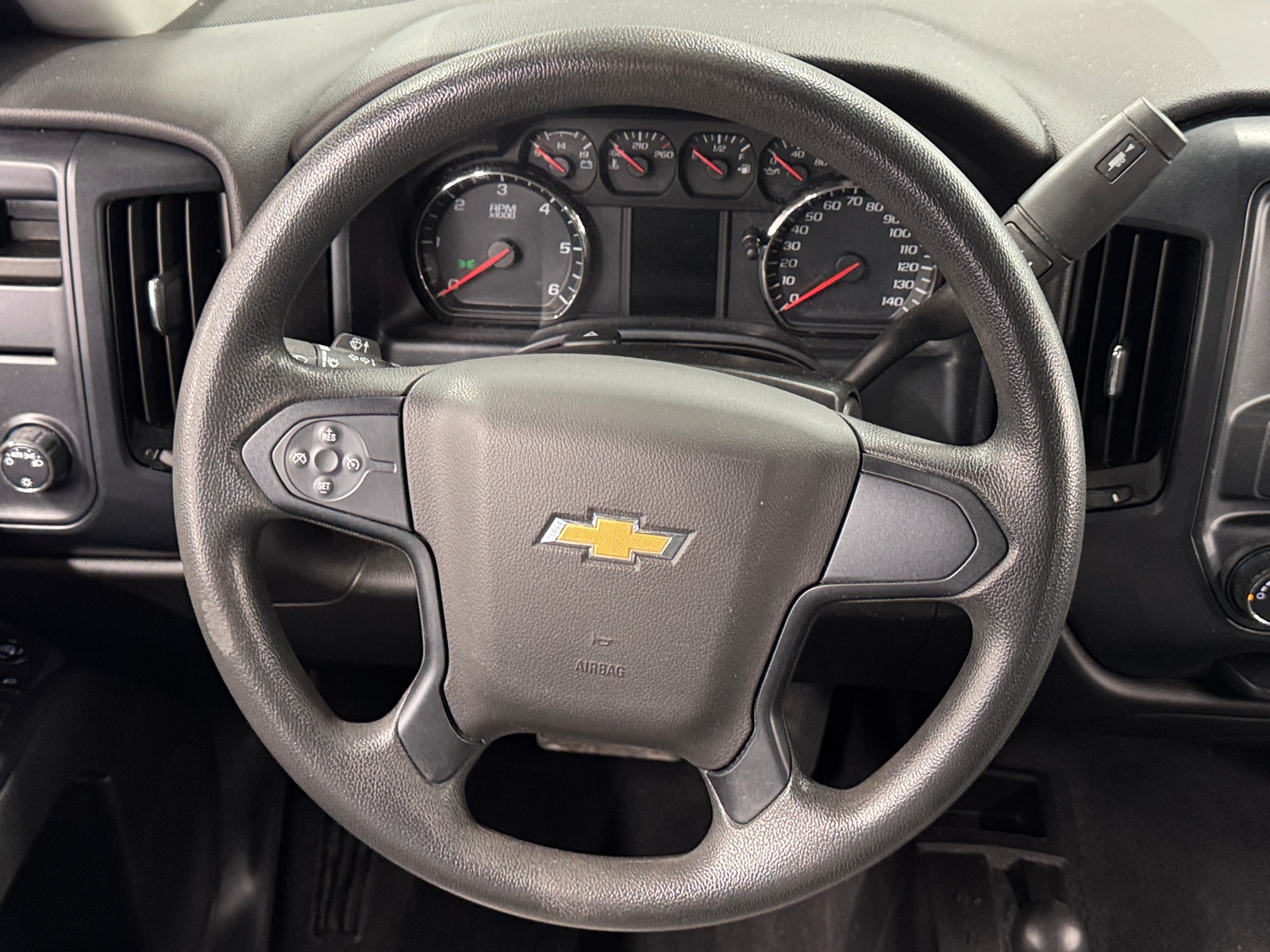 Thumbnail: 2019 Chevrolet Silverado 1500 - 5