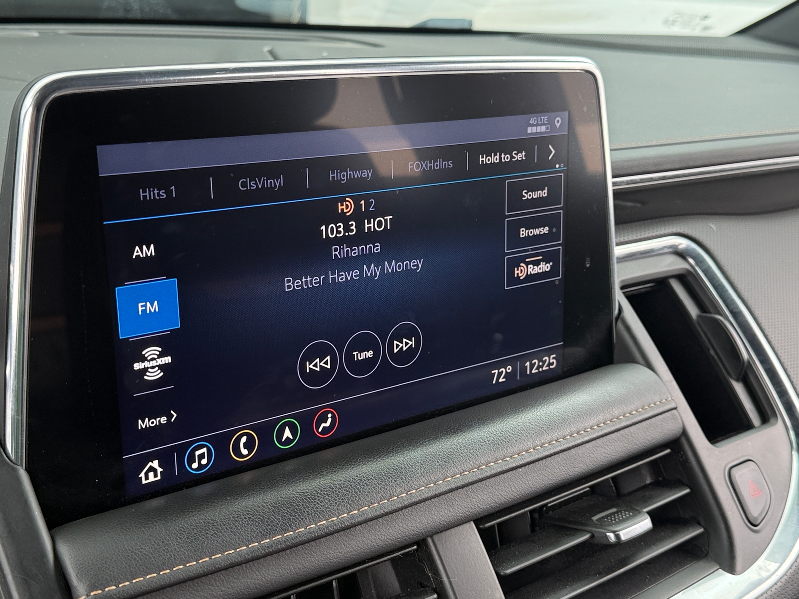 Thumbnail: 2021 GMC Yukon - 3