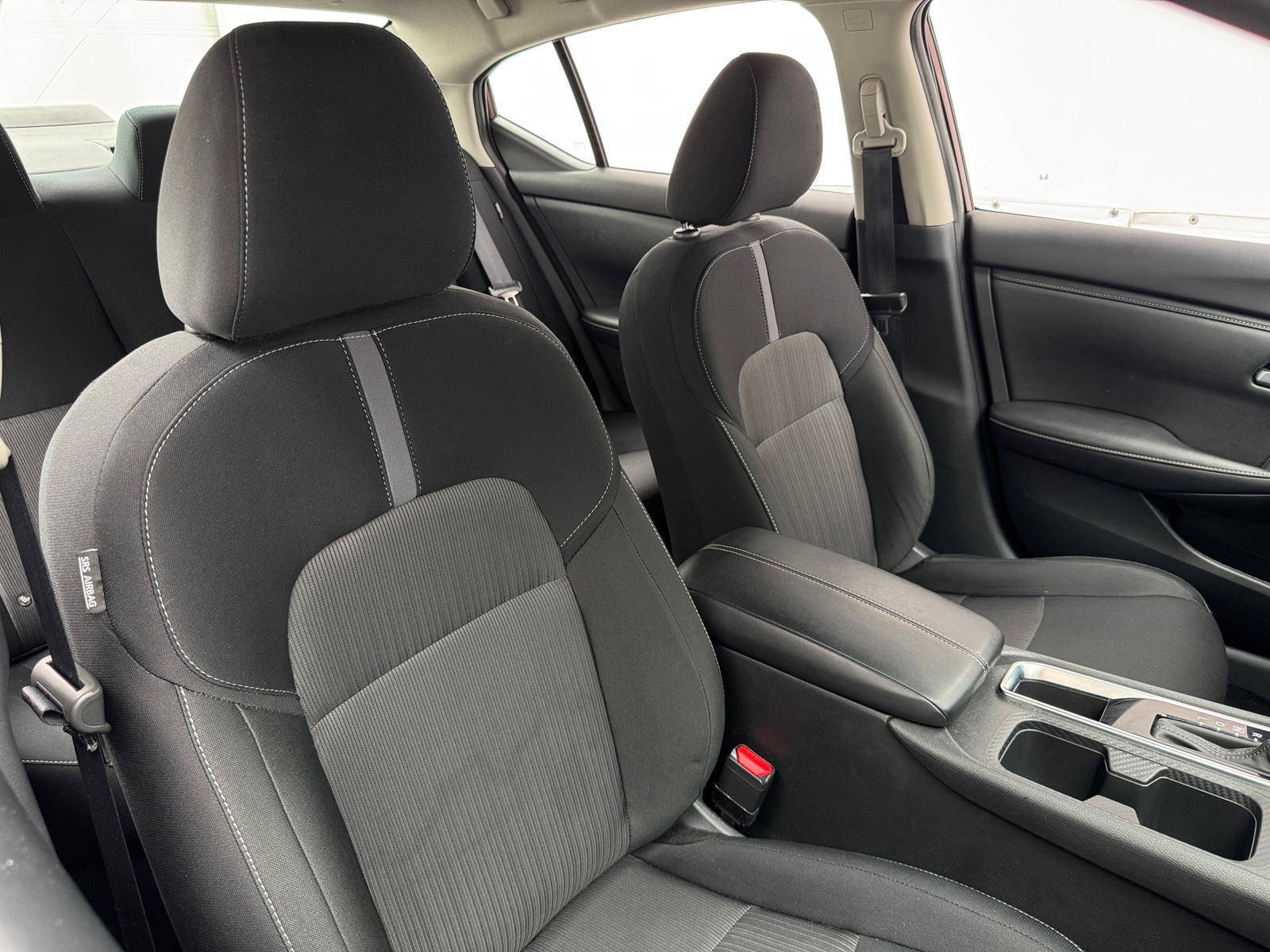 Thumbnail: 2025 Nissan Sentra - 2