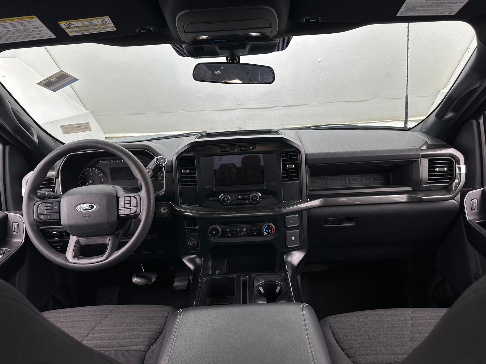 Thumbnail: 2023 Ford Econoline - 3