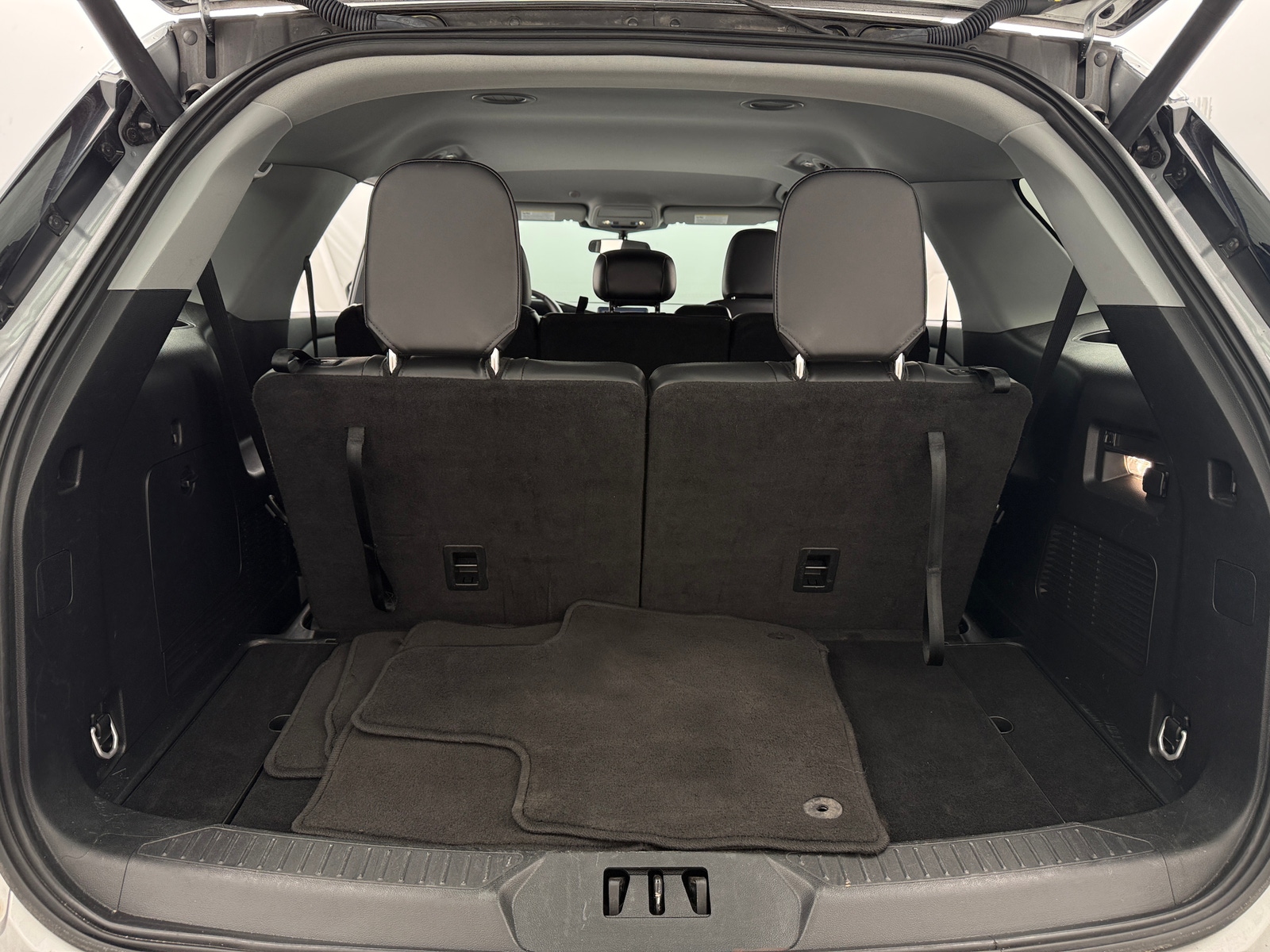 Thumbnail: 2024 Ford Explorer - 7