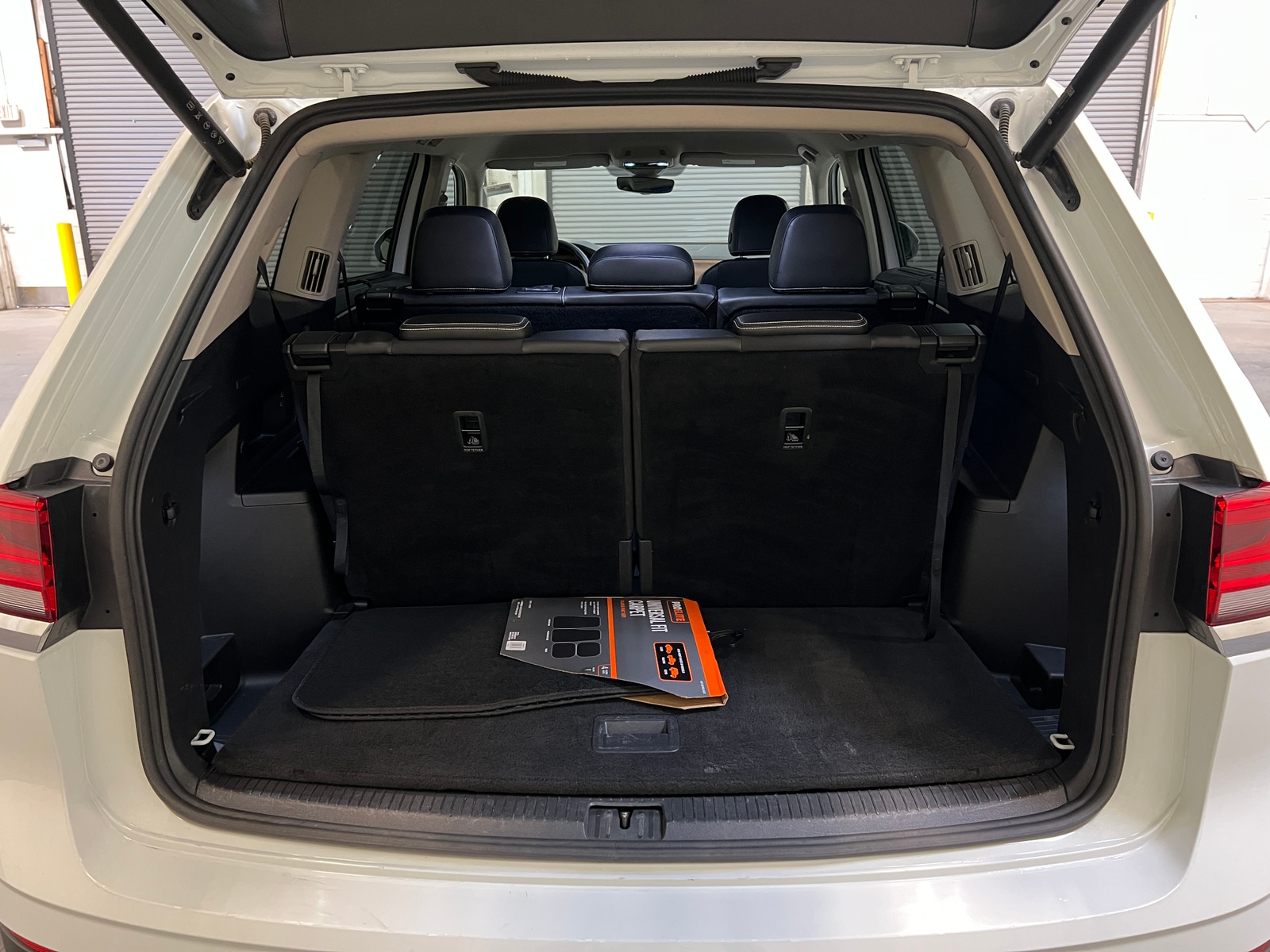 Thumbnail: 2025 Volkswagen Atlas - 6