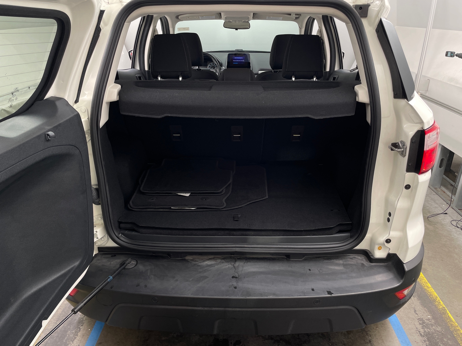 Thumbnail: 2020 Ford EcoSport - 7