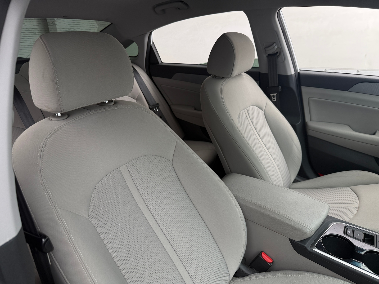 Thumbnail: 2019 Hyundai Sonata - 2