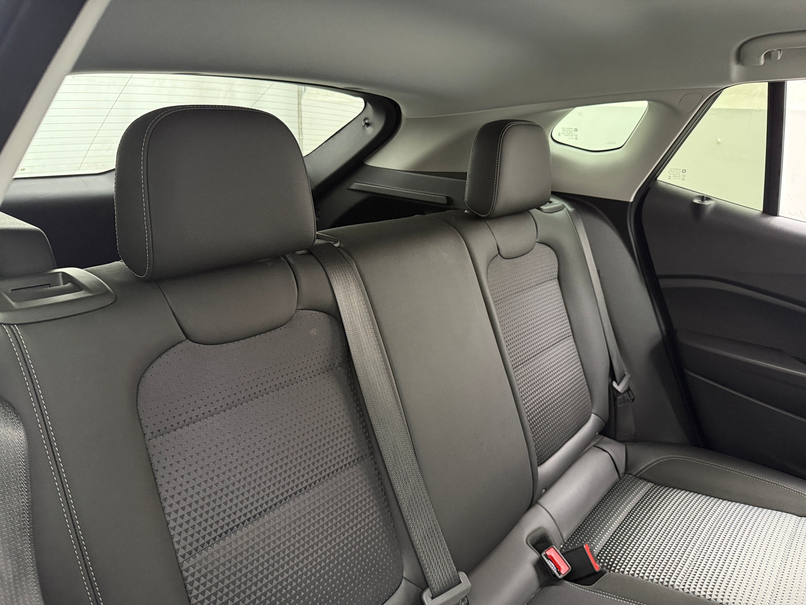 Thumbnail: 2025 Chevrolet Trax - 6