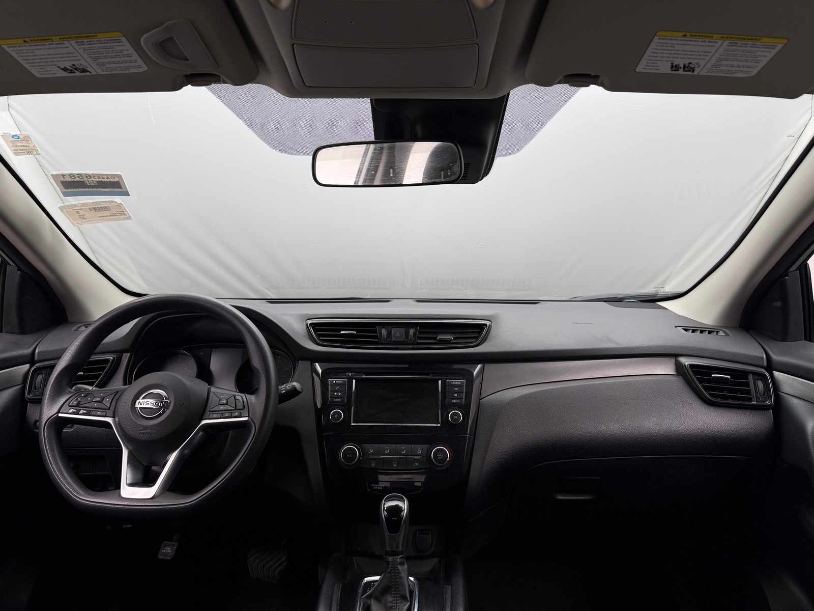 Thumbnail: 2021 Nissan Rogue Sport - 3