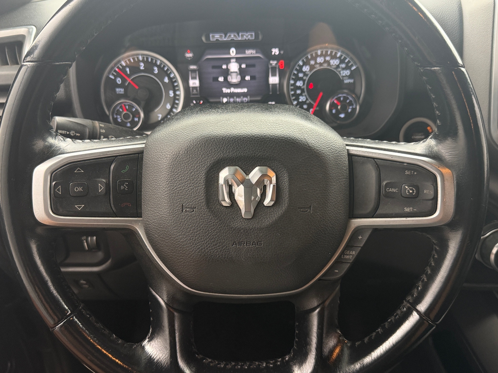 Thumbnail: 2022 RAM 1500 - 5