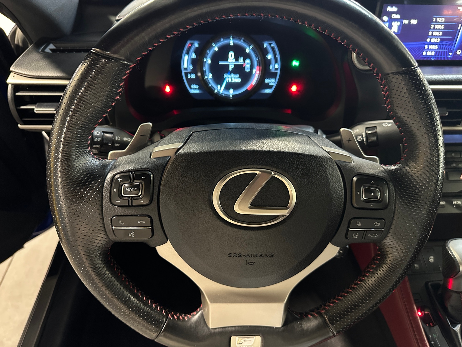 Thumbnail: 2018 Lexus RC - 3