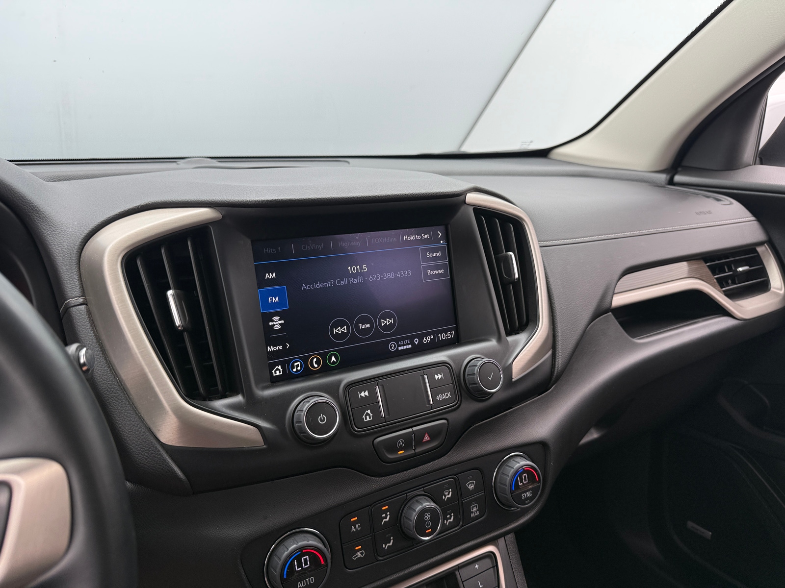 Thumbnail: 2023 GMC Terrain - 3