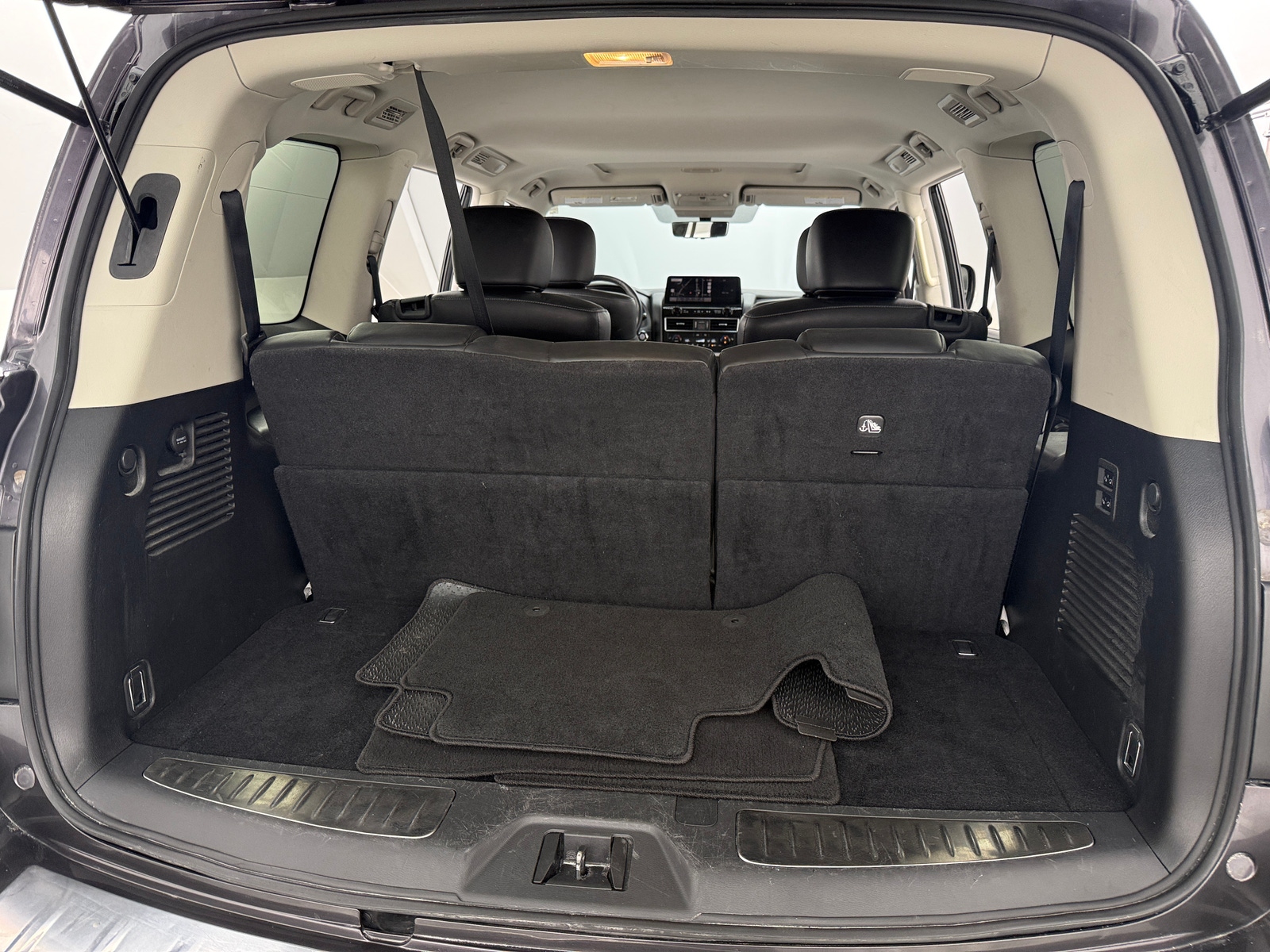 Thumbnail: 2024 INFINITI QX80 - 6