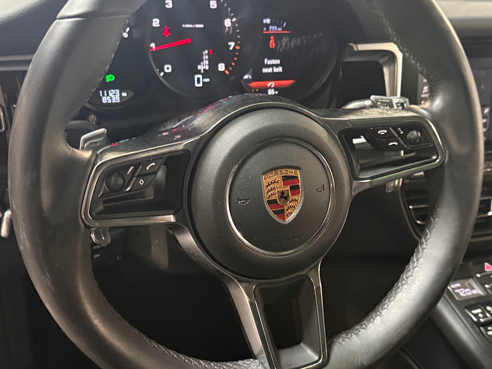 Thumbnail: 2019 Porsche Macan - 4