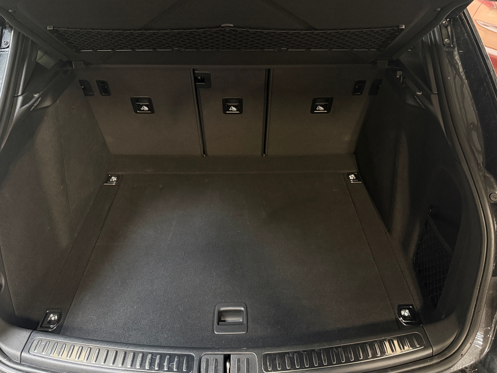 Thumbnail: 2019 Porsche Macan - 6