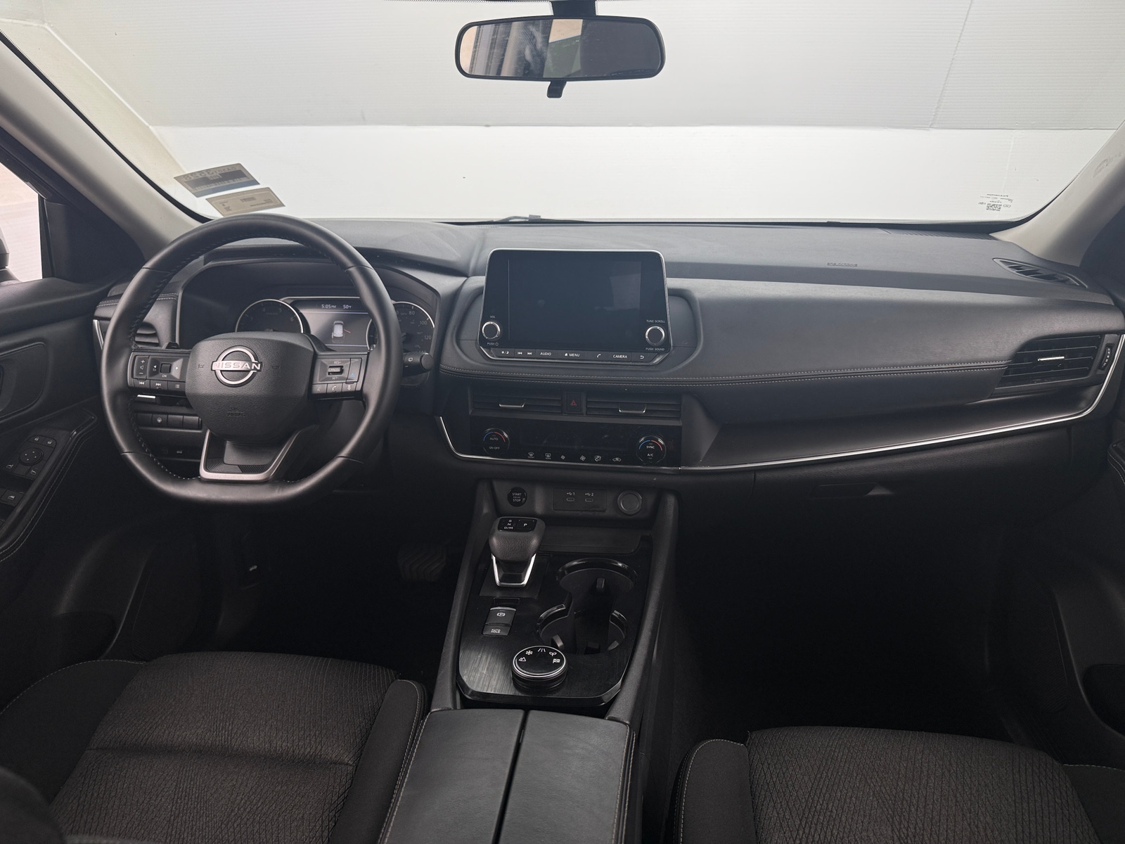 Thumbnail: 2025 Nissan Rogue - 3