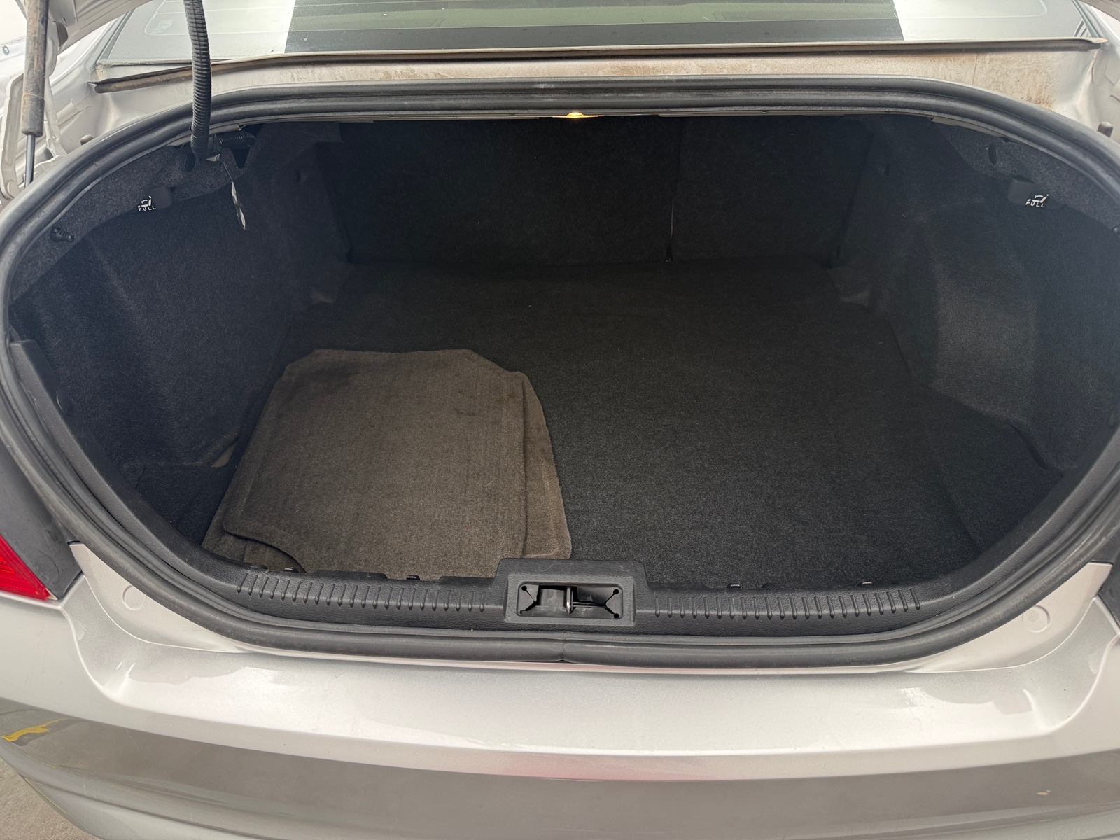 Thumbnail: 2010 Ford Fusion - 7